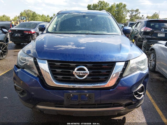 Продажа на аукционе авто 2018 Nissan Pathfinder Platinum/s/sl/sv, vin: 5N1DR2MM6JC618287, номер лота: 45768792