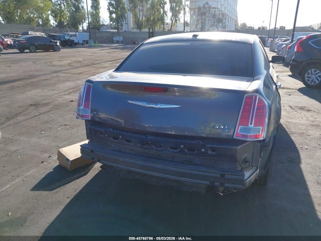2C3CCAKG8EH216691 Chrysler 300c Awd