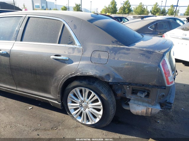 2C3CCAKG8EH216691 Chrysler 300c Awd