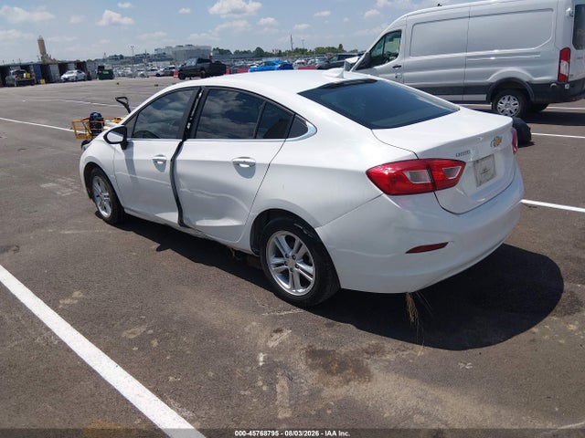 45768795 :رقم المزاد ، 1G1BE5SM6J7195952 vin ، 2018 Chevrolet Cruze Lt Auto مزاد بيع