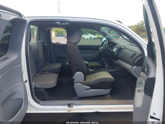 Toyota Tacoma 2015 5TFTX4CN5FX056331 Image 8