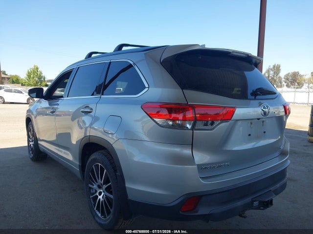 Toyota Highlander Se 2017 5TDJZRFH8HS478297 Image 3