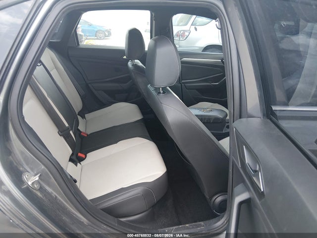 Продажа на аукционе авто 2021 Volkswagen Jetta 1.4t R-line/1.4t Se/s, vin: 3VWC57BU8MM044402, номер лота: 45768832
