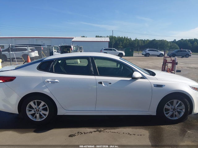 Продажа на аукционе авто 2016 Kia Optima Lx, vin: 5XXGT4L30GG033124, номер лота: 45768845