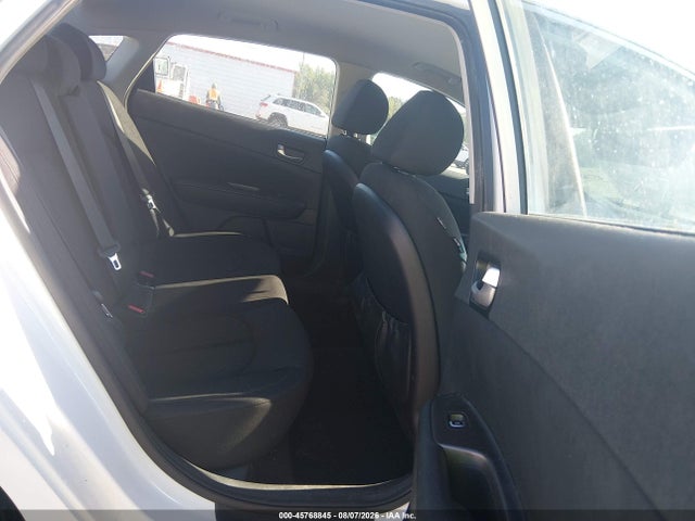 Продажа на аукционе авто 2016 Kia Optima Lx, vin: 5XXGT4L30GG033124, номер лота: 45768845
