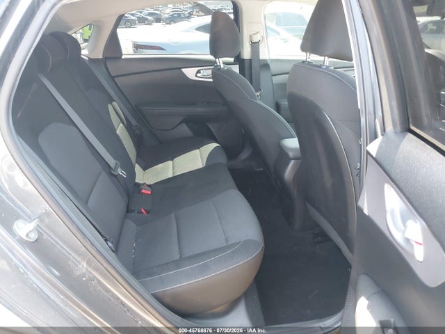 KIA Forte Lxs 2023 3KPF24AD0PE670551 Image 8