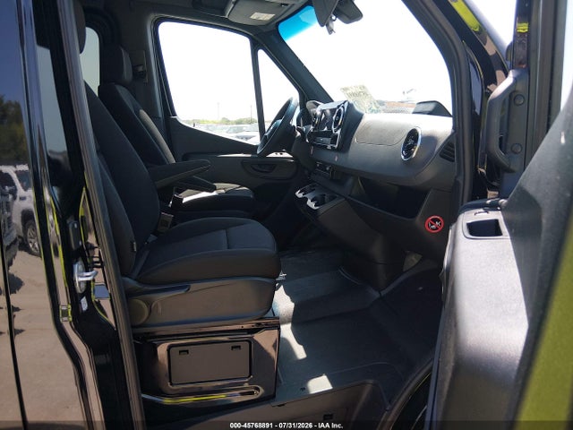 2026 Mercedes-benz Sprinter 2500 High Roof 4-cyl Diesel მანქანა იყიდება აუქციონზე, vin: W1Z4KGHY8TT618076, აუქციონის ნომერი: 45768891