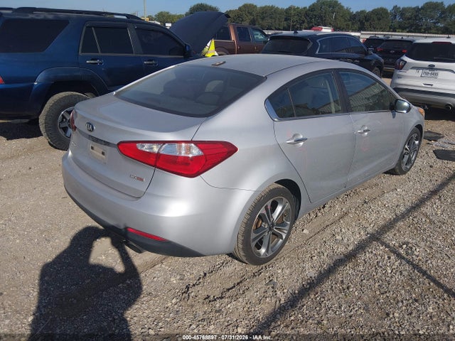 Продажа на аукционе авто 2015 Kia Forte Ex, vin: KNAFX4A85F5357586, номер лота: 45768897
