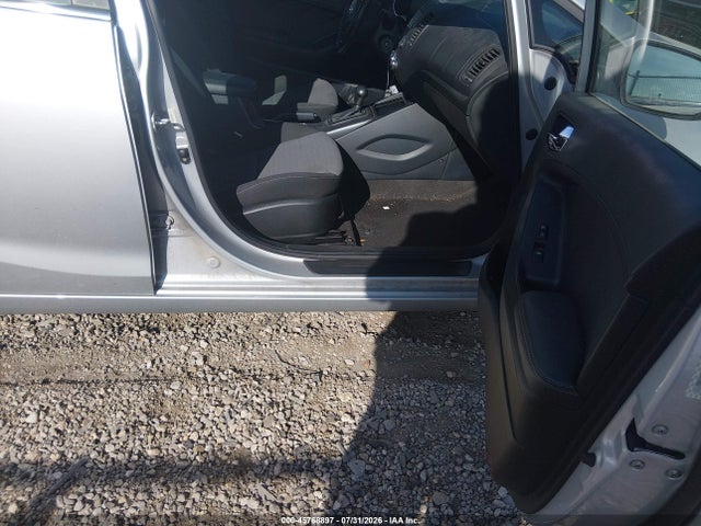 Продажа на аукционе авто 2015 Kia Forte Ex, vin: KNAFX4A85F5357586, номер лота: 45768897