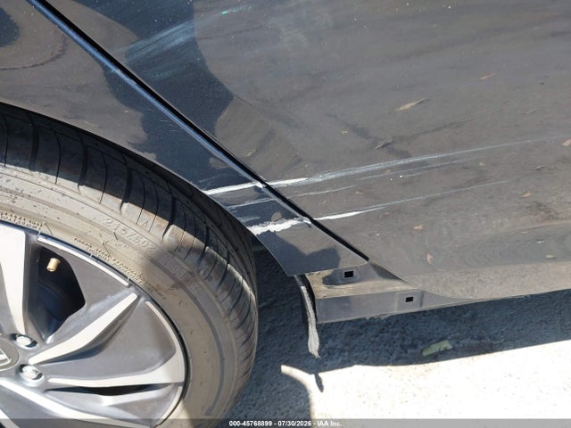 Honda Insight Touring 2019 19XZE4F91KE002436 Image 19