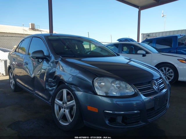 Продаж на аукціоні авто 2010 Volkswagen Jetta Limited Edition, vin: 3VWAZ7AJXAM100273, номер лоту: 45768915