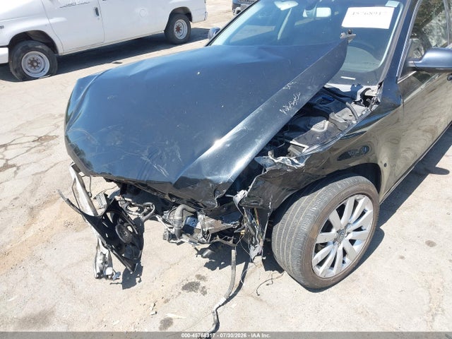 Aukcja sprzedaży 2013 Audi A4 2.0t Premium, vin: WAUAFAFL4DN026746, numer aukcji: 45768917
