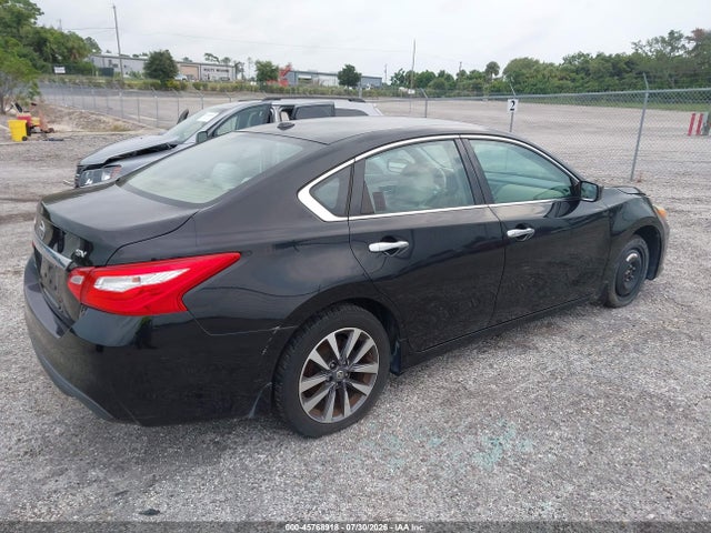 Auction sale of the 2017 Nissan Altima 2.5 Sv, vin: 1N4AL3AP5HC214393, lot number: 45768918