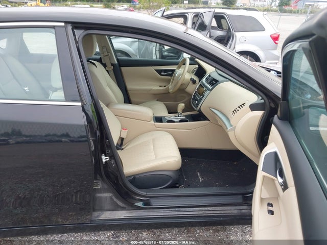 Auction sale of the 2017 Nissan Altima 2.5 Sv, vin: 1N4AL3AP5HC214393, lot number: 45768918