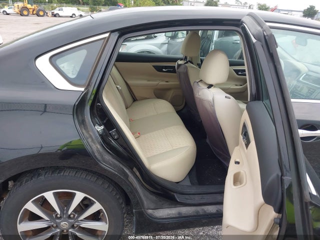 Auction sale of the 2017 Nissan Altima 2.5 Sv, vin: 1N4AL3AP5HC214393, lot number: 45768918