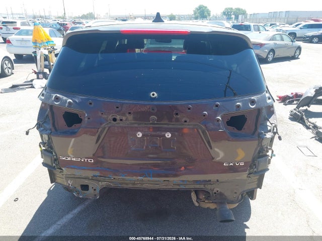 KIA Sorento 3.3l Ex 2018 5XYPH4A51JG350242 Image 17