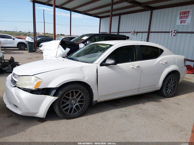 45768975 :رقم المزاد ، 1B3LC46K88N622933 vin ، 2008 Dodge Avenger Se مزاد بيع
