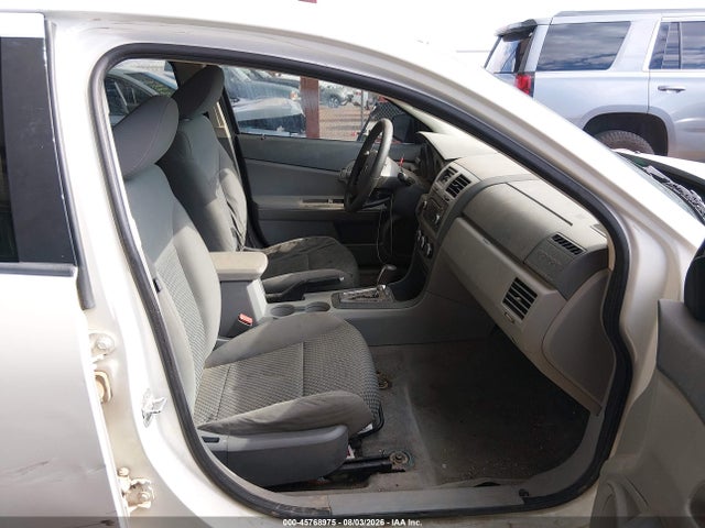 45768975 :رقم المزاد ، 1B3LC46K88N622933 vin ، 2008 Dodge Avenger Se مزاد بيع
