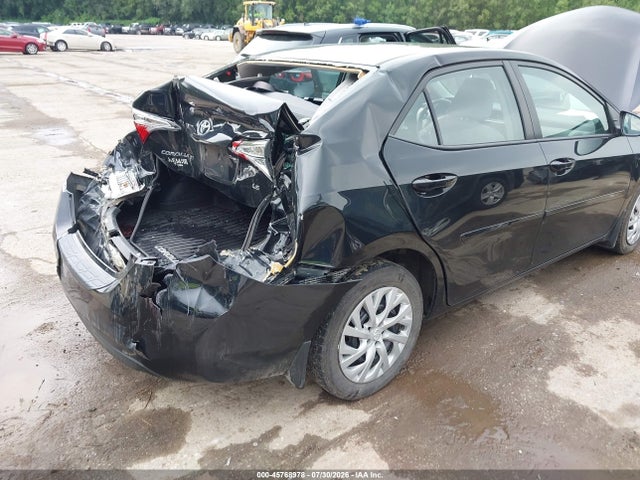 2018 Toyota Corolla Le მანქანა იყიდება აუქციონზე, vin: 5YFBURHE8JP805561, აუქციონის ნომერი: 45768978