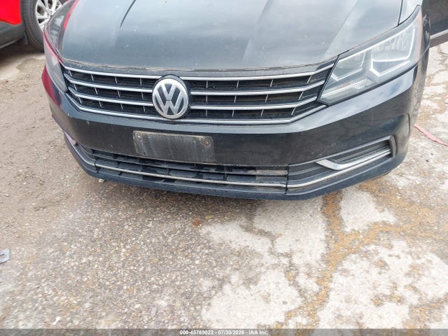 Продажа на аукционе авто 2016 Volkswagen Passat 1.8t Se, vin: 1VWBT7A34GC010666, номер лота: 45769023