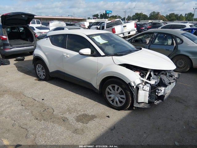 2020 Toyota C-hr Le მანქანა იყიდება აუქციონზე, vin: JTNKHMBX2L1093245, აუქციონის ნომერი: 45769087