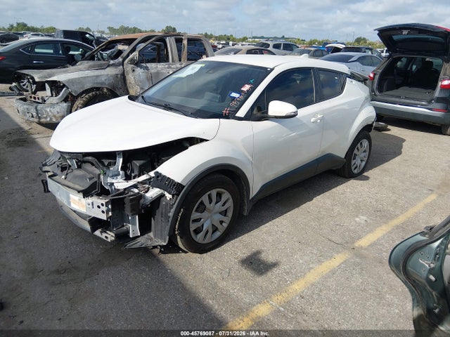 2020 Toyota C-hr Le მანქანა იყიდება აუქციონზე, vin: JTNKHMBX2L1093245, აუქციონის ნომერი: 45769087