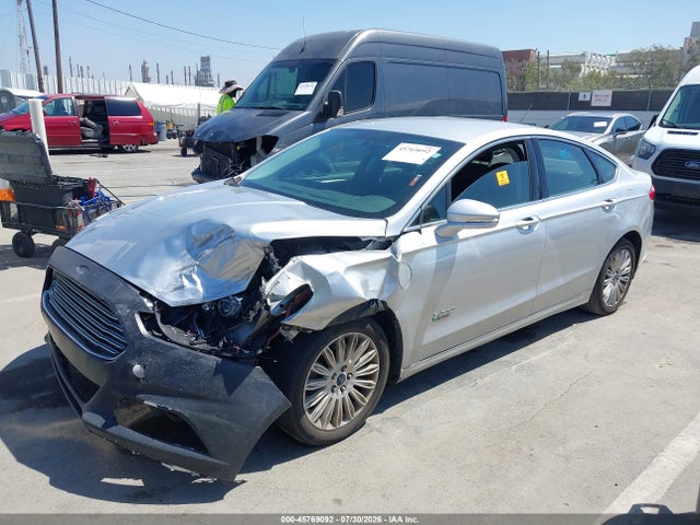 Ford Fusion Energi Se Luxury 2014 3FA6P0PU7ER246071 Image 2