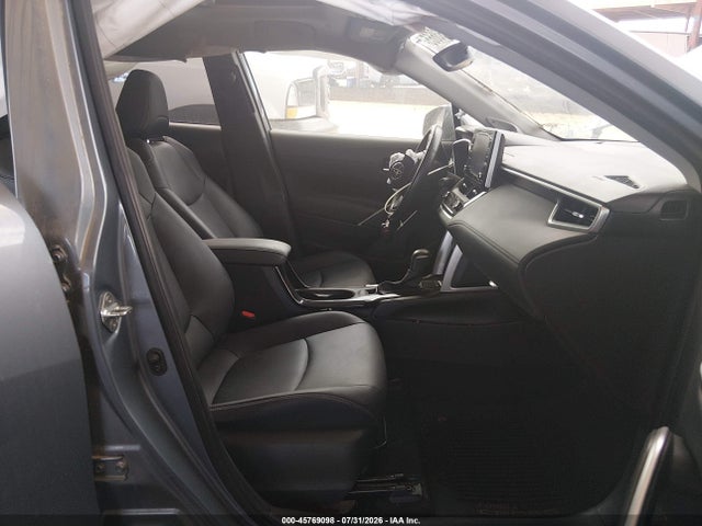 Toyota Corolla Cross Xle 2022 7MUDAAAG3NV030944 Image 5