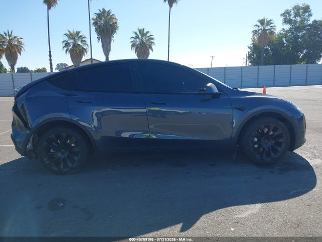 Tesla Model Y 2023 7SAYGDEE4PA113410 Image 14