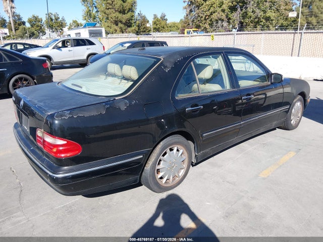 Aukcja sprzedaży 2001 Mercedes-benz E 320, vin: WDBJF65J31X054570, numer aukcji: 45769187