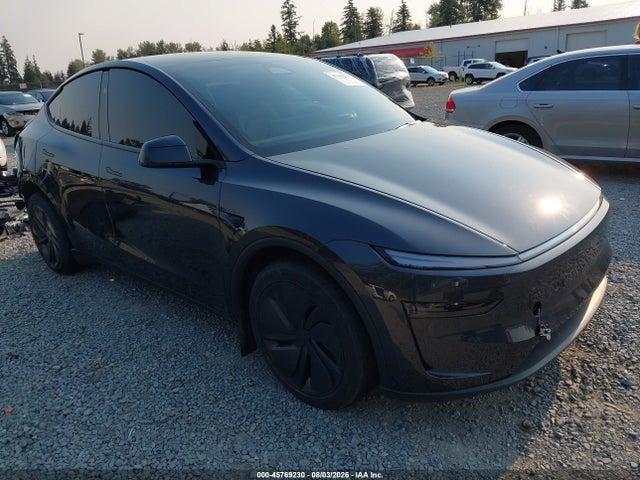 Tesla Model Y All-wheel Drive/long Range Launch Series/premium All-wheel Drive 2026 7SAYGDEE9TF634197 main image