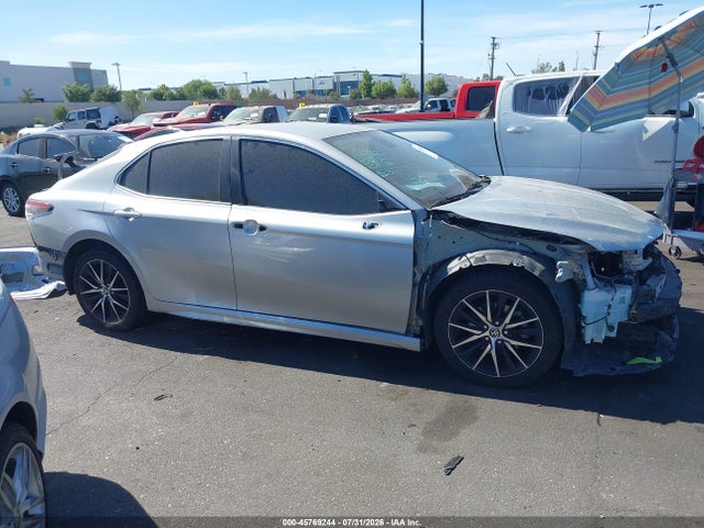 4T1G11AK2MU467903 Toyota CAMRY SE