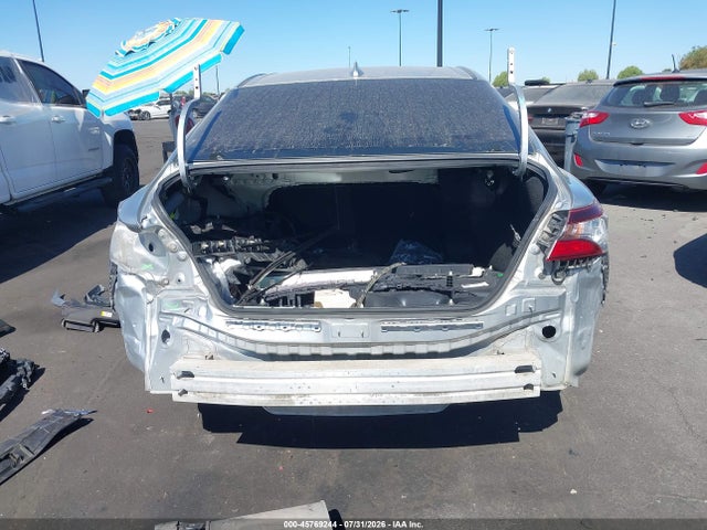 4T1G11AK2MU467903 Toyota CAMRY SE