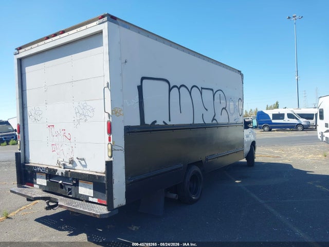 2012 Ford E-350 Cutaway მანქანა იყიდება აუქციონზე, vin: 1FDWE3FS4CDA34571, აუქციონის ნომერი: 45769265