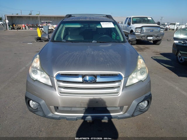 Subaru Outback 2.5i Premium 2014 4S4BRBCC9E3251942 Image 12