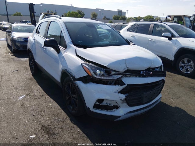 3GNCJLSB1JL356088 Chevrolet Trax Lt