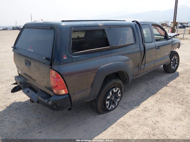 Продажа на аукционе авто 2015 Toyota Tacoma, vin: 5TFUX4EN3FX034670, номер лота: 45769308