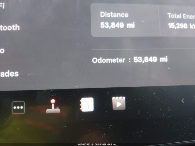 2022 Tesla Model Y Performance Dual Motor All-wheel Drive მანქანა იყიდება აუქციონზე, vin: 7SAYGDEF8NF455418, აუქციონის ნომერი: 45769313