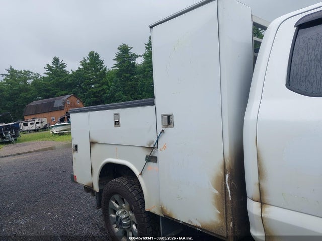 Продажа на аукционе авто 2017 Ford F-350 Lariat, vin: 1FT8X3BT3HED38837, номер лота: 45769341
