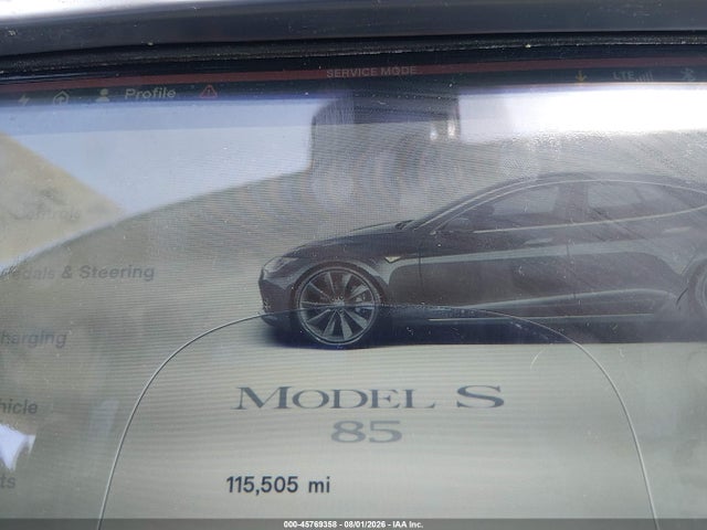 5YJSA1H11EFP50038 Tesla Model S P85