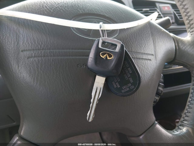 Auction sale of the 2002 Infiniti G20 Luxury, vin: JNKCP11A42T511541, lot number: 45769359