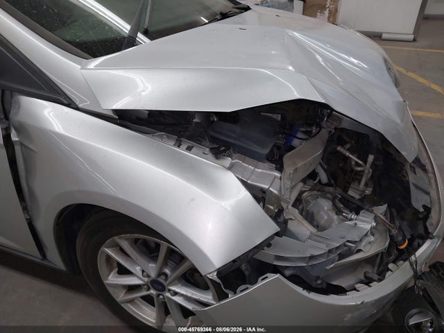 Aukcja sprzedaży 2015 Ford Focus Se, vin: 1FADP3F25FL269227, numer aukcji: 45769366