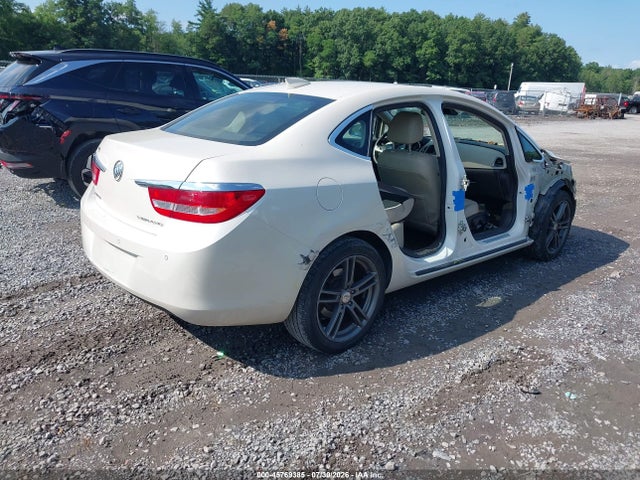Продаж на аукціоні авто 2015 Buick Verano Leather Group, vin: 1G4PS5SK0F4132452, номер лоту: 45769385