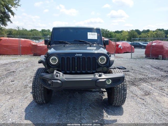 1C4AJWBG8EL194619 Jeep Wrangler Sahara