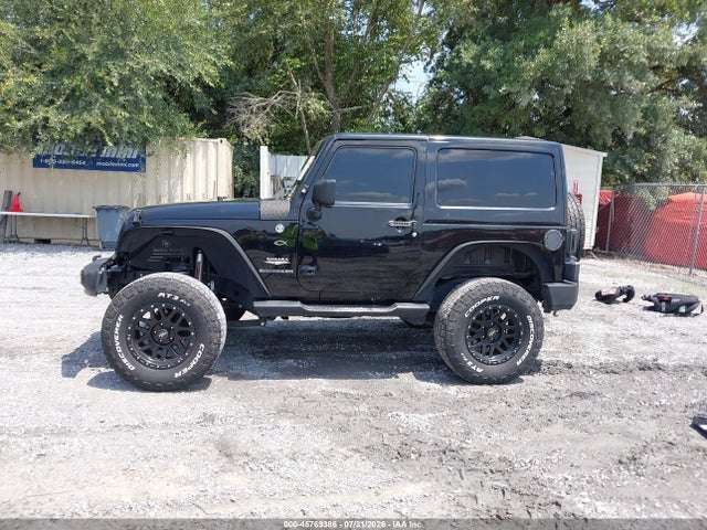 1C4AJWBG8EL194619 Jeep Wrangler Sahara