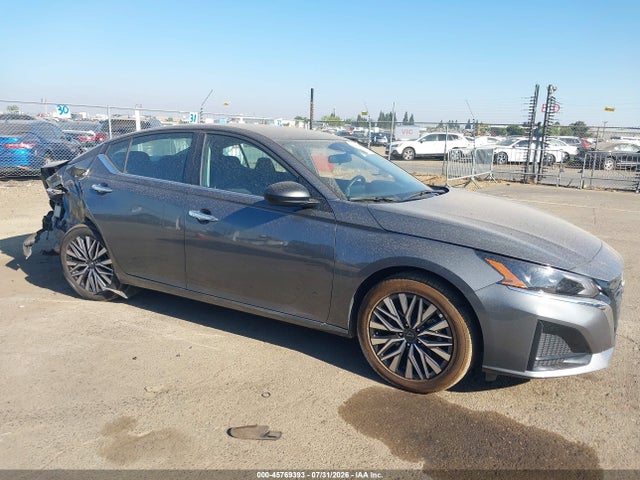 1N4BL4DV3SN359013 Nissan Altima Sv Fwd