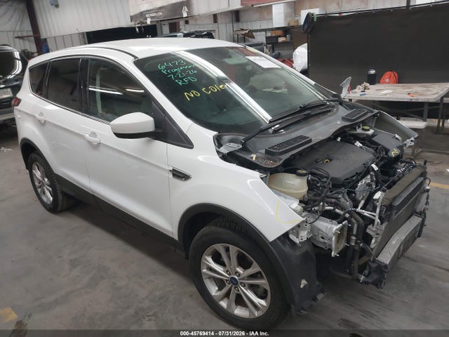 Ford ESCAPE SE 2017 1FMCU0GD6HUA82505 Image 1