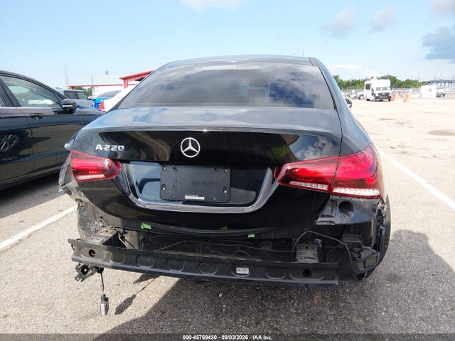 Aukcja sprzedaży 2019 Mercedes-benz A 220, vin: WDD3G4EB0KW018854, numer aukcji: 45769430