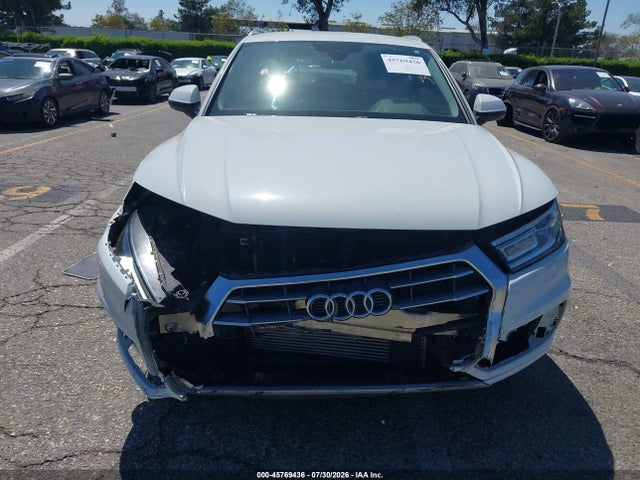 WA1ANAFY3K2126315 Audi Q5 45 Premium