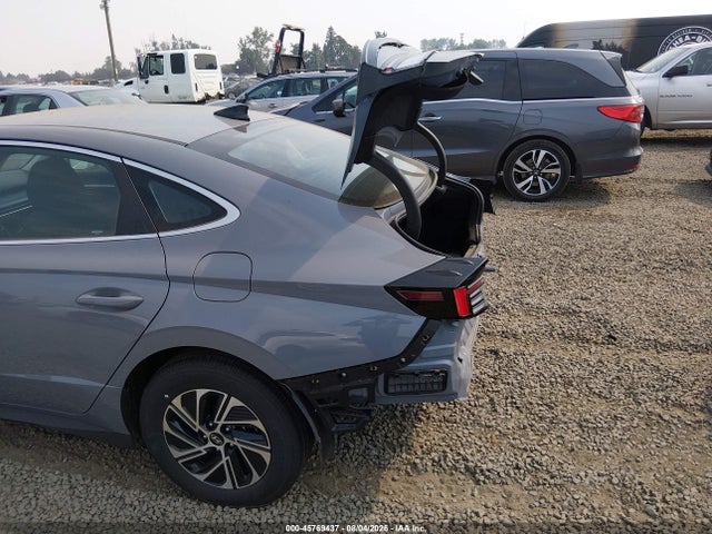 KMHL24JJ2TA161658 Hyundai Sonata Hybrid Blue